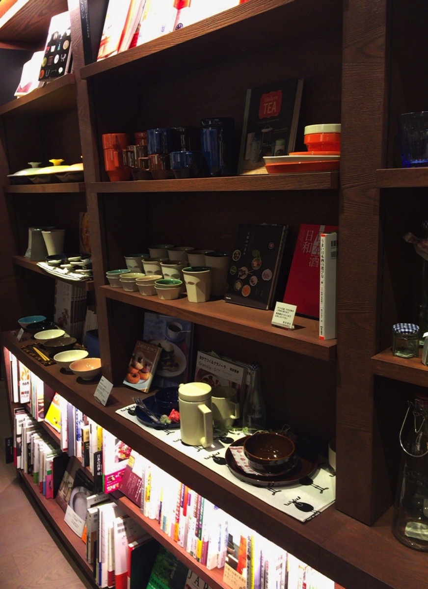 小物が置いてある棚.jpg 小物が置いてある棚