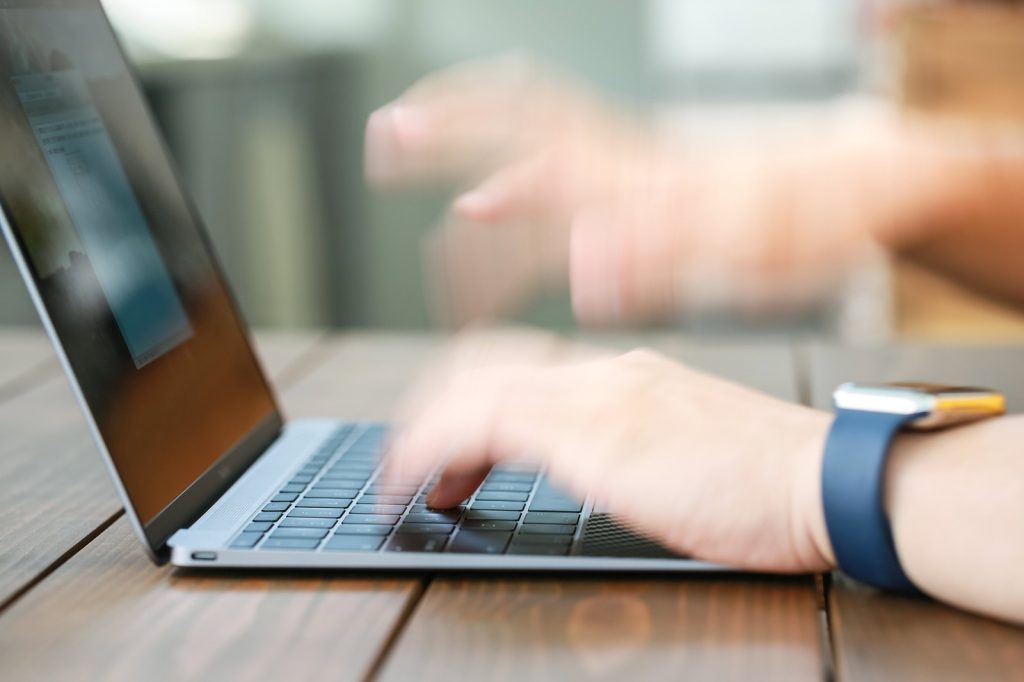 Google検索のページあたりの表示件数を「10件→100件」に変えると検索スピードが上がり調べ物が捗る
