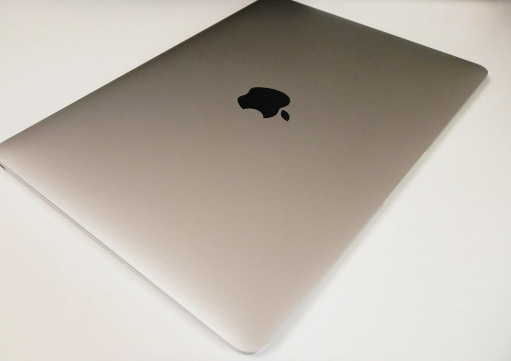 【レビュー】13インチ型MacBook Airから12インチ型MacBookに変えた結果