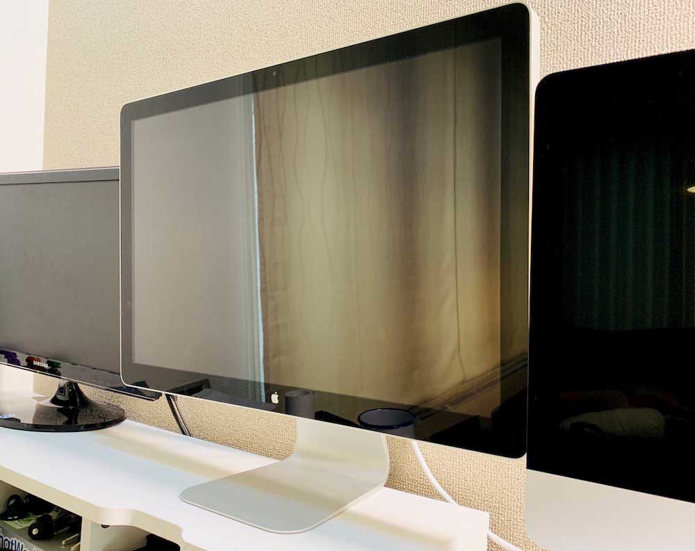 aktivitet flov Ulv i fåretøj Apple LED Cinema Displayは今でも現役で使えるのかを調べるために、iMac（21.5インチ 2017）に接続して使ってみた |  筋ジスですが何か？